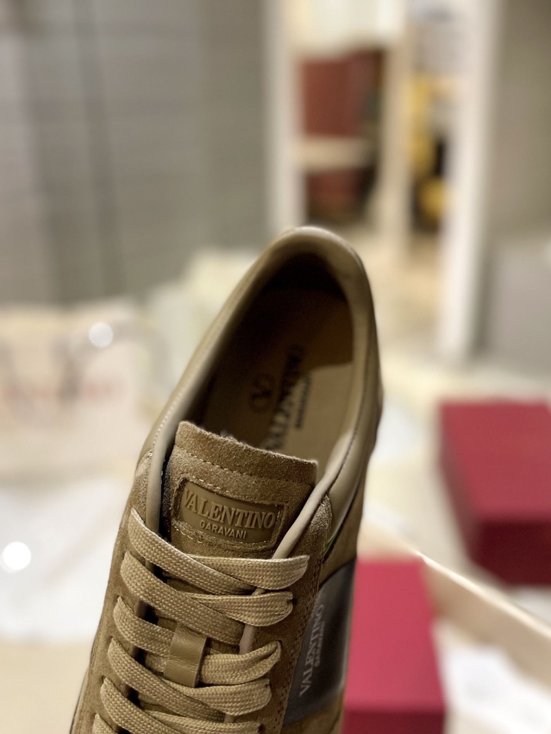 Valentino Sneakers